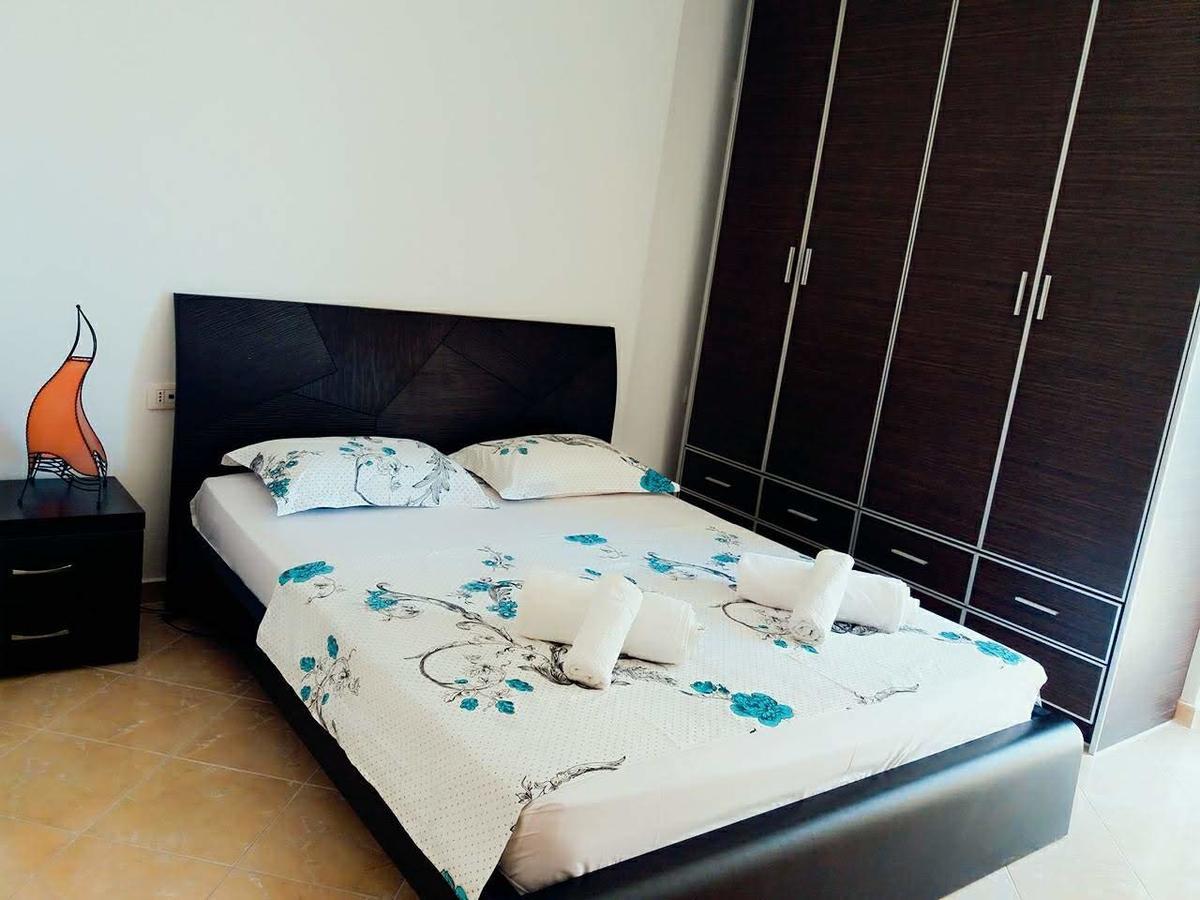 Teuta Apartament Apartment Sarandë Exterior foto